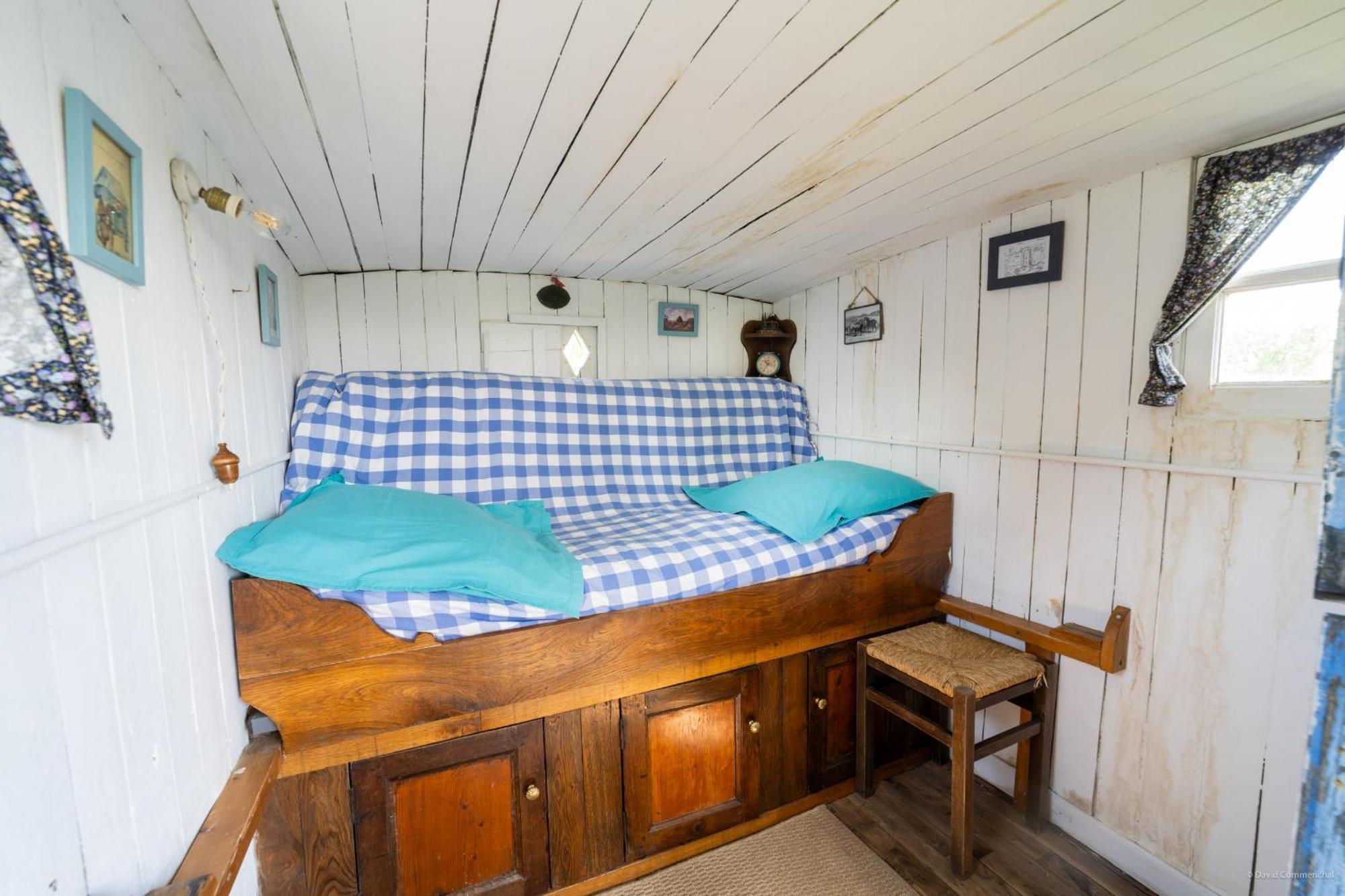 Manoir du Bois Joly - Cabanes de Berger Margon  Extérieur photo
